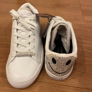 SKECHERS - スニーカー SKECHERS ニコちゃんの通販 by cha's shop ...