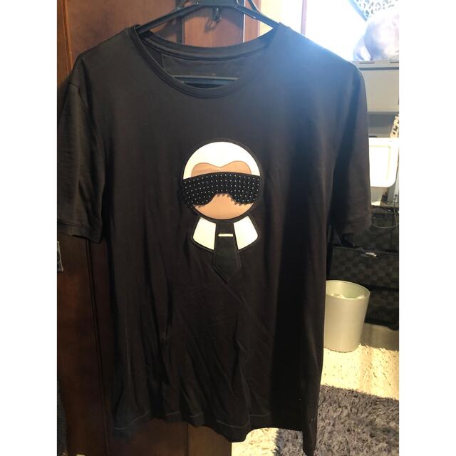 最終値下げ!FENDIのカールラガーフェルド レザーパッチTシャツ 【現品