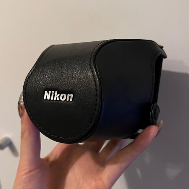 Nikon(ニコン)の【最終値下げ】Nikon 1 J5 Wレンズキット スマホ/家電/カメラのカメラ(ミラーレス一眼)の商品写真