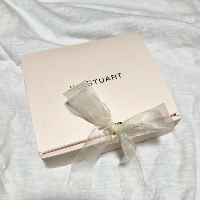 JILLSTUART(ジルスチュアート)のJILLSTUART HandCream PeachyTuberoseの香り コスメ/美容のボディケア(ハンドクリーム)の商品写真