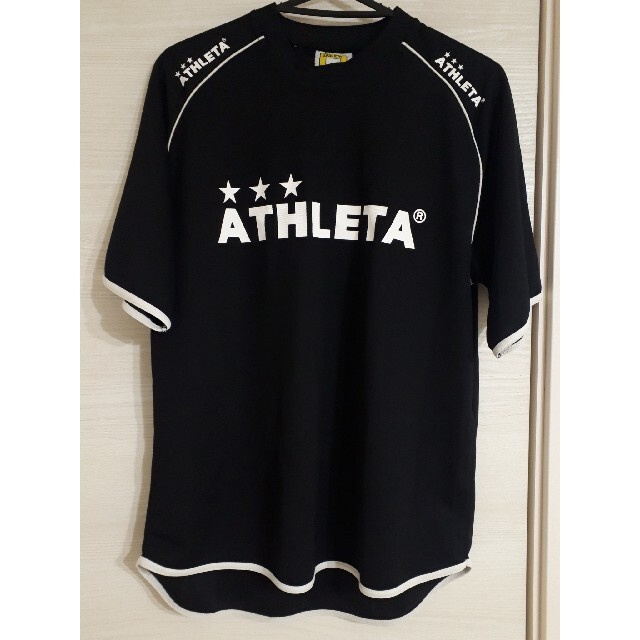 ATHLETA(アスレタ)のATHLETA シャツ スポーツ/アウトドアのサッカー/フットサル(ウェア)の商品写真