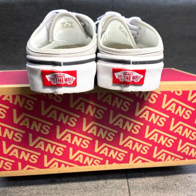 VANS(ヴァンズ)の【SALE中】VANS スリッポン　みーこ様専用 レディースの靴/シューズ(スリッポン/モカシン)の商品写真