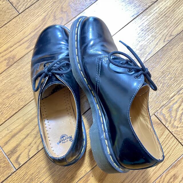 ドクターマーチン 3ホール 革靴 レディースの靴/シューズ(ローファー/革靴)の商品写真
