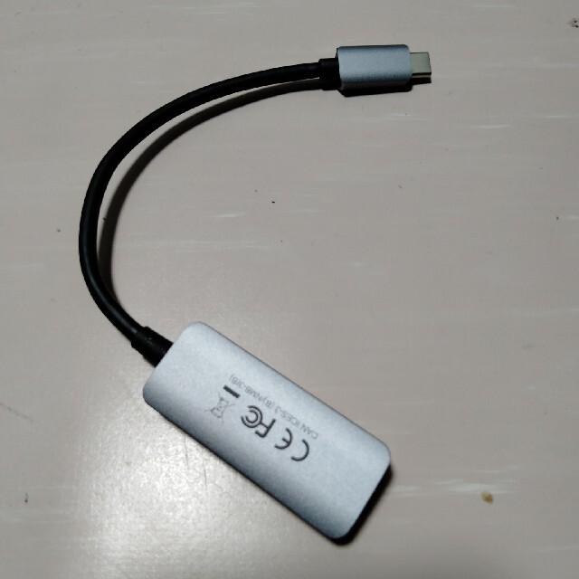 Amazonベーシック USB-Cディスプレーポートアダプター スマホ/家電/カメラのPC/タブレット(PC周辺機器)の商品写真