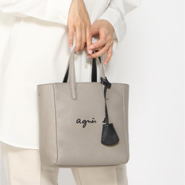 agnes b.(アニエスベー)の美品⭐︎agnès b. VOYAGE FEMME 2wayトートバッグ レディースのバッグ(ショルダーバッグ)の商品写真