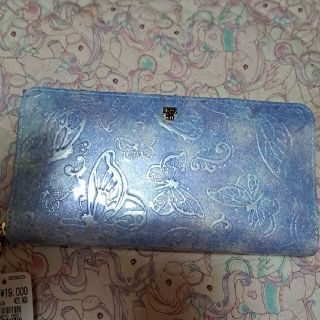 アナスイ(ANNA SUI)のANNA SUIバタフライ長財布(財布)