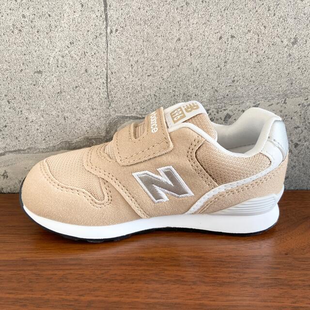 New Balance - 【新品】16.5センチ ベージュ ニューバランス New Balance - 【新品】16.5センチ ベージュ ニューバランス