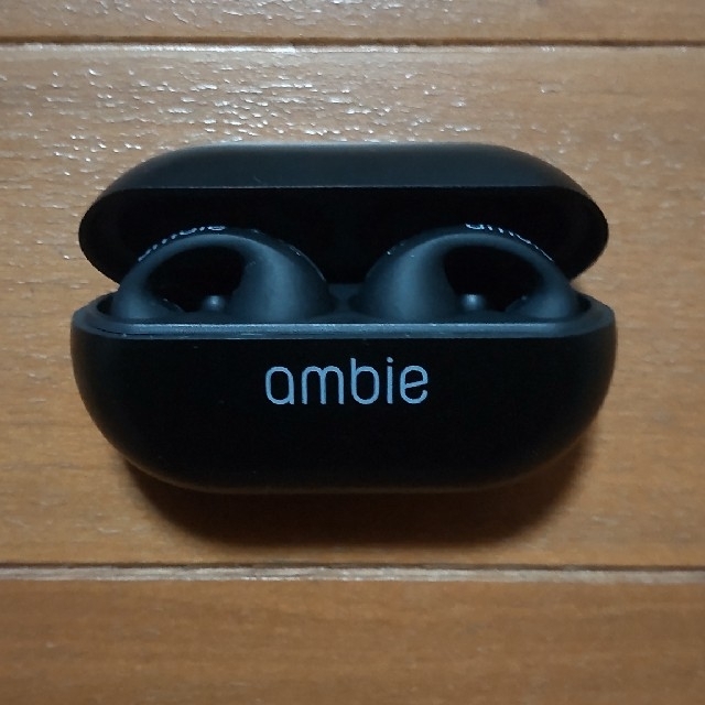 SONY(ソニー)のambie sound earcuff  am-tw01 ブラック スマホ/家電/カメラのオーディオ機器(ヘッドフォン/イヤフォン)の商品写真