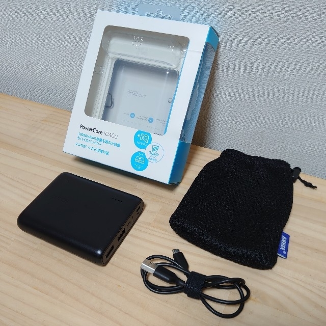 【ジャンク】Anker（アンカー）モバイルバッテリー 10400 スマホ/家電/カメラのスマートフォン/携帯電話(バッテリー/充電器)の商品写真