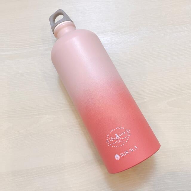 SIGG(シグ)の【321∞様専用】限定カラー SUKALA 水素ボトル lava ヨガ スポーツ/アウトドアのトレーニング/エクササイズ(ヨガ)の商品写真