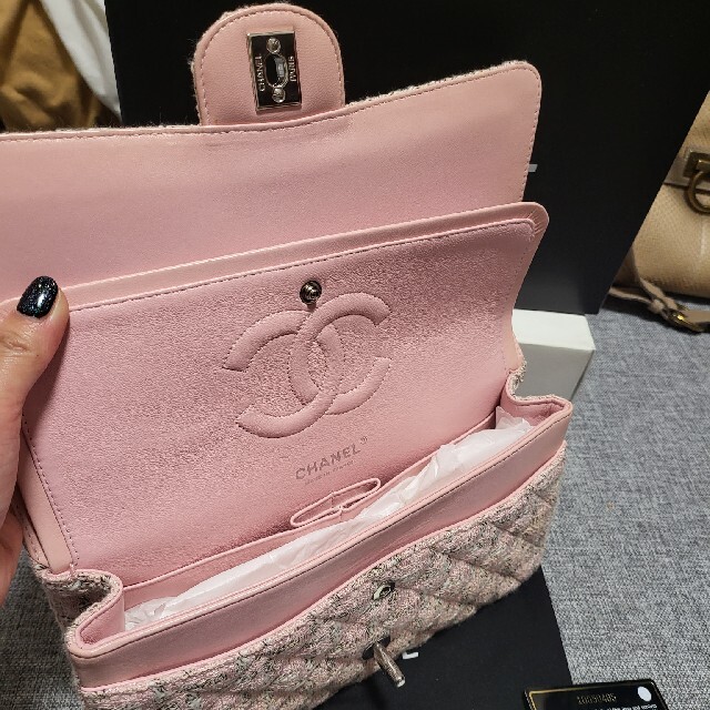 CHANEL(シャネル)のchanel レディースのバッグ(ショルダーバッグ)の商品写真