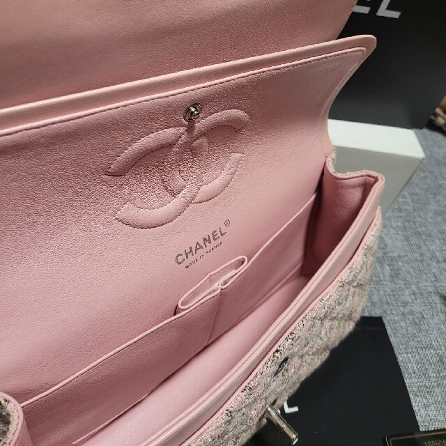 CHANEL(シャネル)のchanel レディースのバッグ(ショルダーバッグ)の商品写真