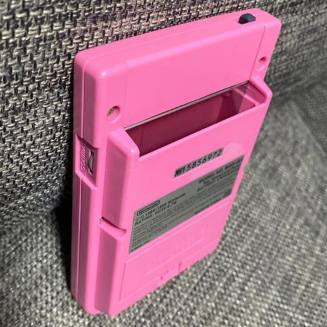 ゲームボーイ(ゲームボーイ)のゲームボーイポケット　ピンク　送料込み エンタメ/ホビーのゲームソフト/ゲーム機本体(携帯用ゲーム機本体)の商品写真