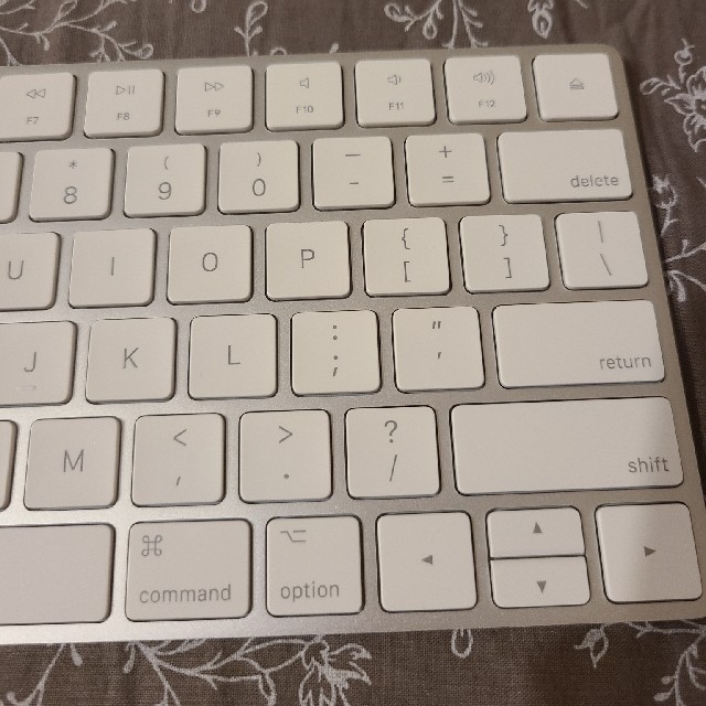 PC/タブレットApple magic keyboard（MLA22LL/A）