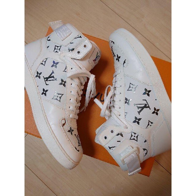 今季一番 VUITTON LOUIS - 7 スニーカー トレイナーライン リヴォリ ...