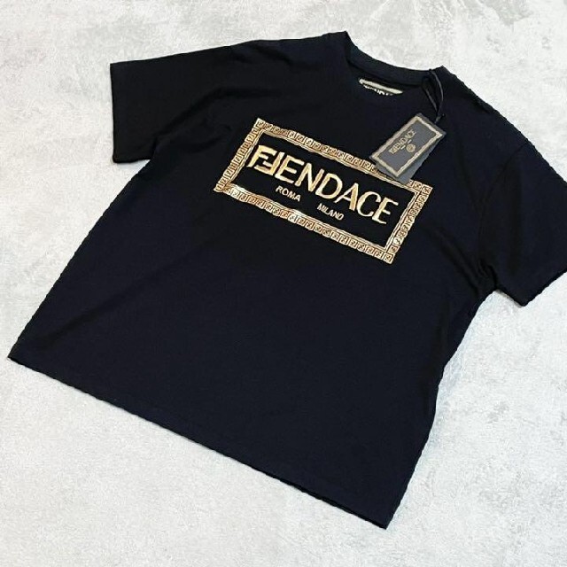 当店一番人気】 FENDI 【新品未使用】 FENDACE コラボ ロゴ柄 半袖Tシャツ ブラック XSの通販 by カサハラ フェンディならラクマ 