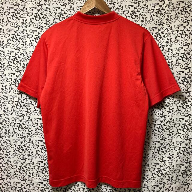 Kappa(カッパ)の古着/送料込/Kappa/Ｖネック/ポリTシャツ/M/赤/半袖/300 メンズのトップス(Tシャツ/カットソー(半袖/袖なし))の商品写真