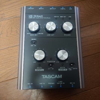 TASCAM 144mk2(オーディオインターフェイス)