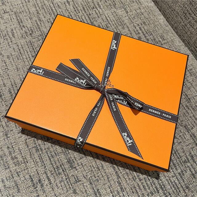 Hermes(エルメス)のもふ様★未使用★ HERMES エルメス バッグ《イン・ザ・ループ》ヴェルソ レディースのバッグ(ショルダーバッグ)の商品写真