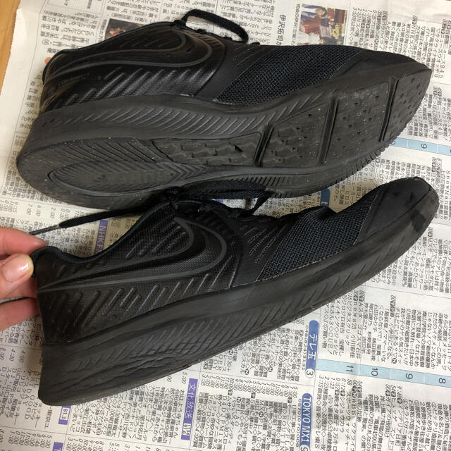 NIKE(ナイキ)のナイキ　スターランナー　23.5センチ　通学、学校用 キッズ/ベビー/マタニティのキッズ靴/シューズ(15cm~)(スニーカー)の商品写真