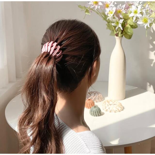 ヘアリング クロスヘアホルダー 鳥の巣ヘア クリップ レディースのヘアアクセサリー(バレッタ/ヘアクリップ)の商品写真