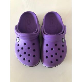 クロックス(crocs)のクロックス　サンダル　子供　17.5(サンダル)