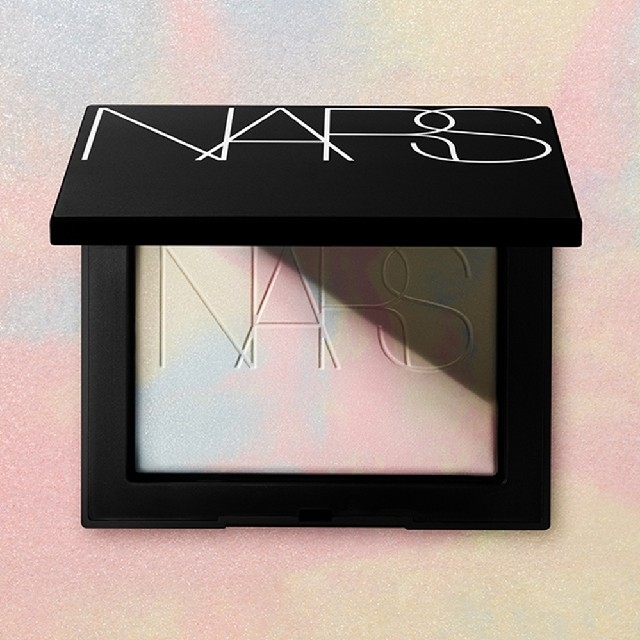 NARS ライトリフレクティング　プリズマティックパウダー