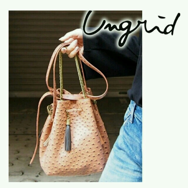 Ungrid(アングリッド)の【R☆!S様専用】新品完売品❤ﾀｯｾﾙｵｰｽﾄﾘｯﾁ風ﾊﾞｯｸﾞブラウン レディースのバッグ(ハンドバッグ)の商品写真