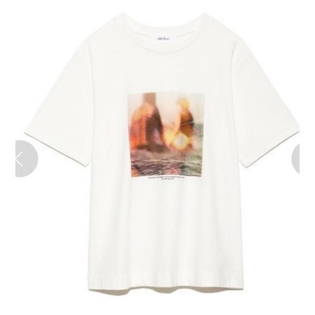 Mila Owen(ミラオーウェン)のフォトプリントTシャツ レディースのトップス(Tシャツ(半袖/袖なし))の商品写真