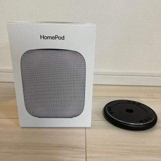 アップル(Apple)のAPPLE スマートスピーカー HomePod スペースグレー　おまけ付き(スピーカー)