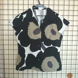 マリメッコ(marimekko)のマリメッコ・ウニッコ・半袖ブラウス(シャツ/ブラウス(半袖/袖なし))