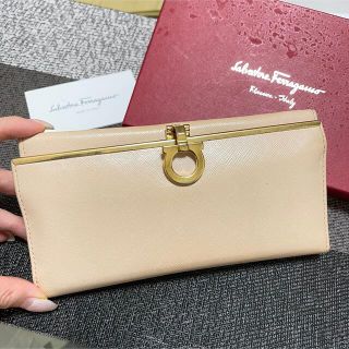 サルヴァトーレフェラガモ(Salvatore Ferragamo)のSalvatore Ferragamo 長財布(財布)