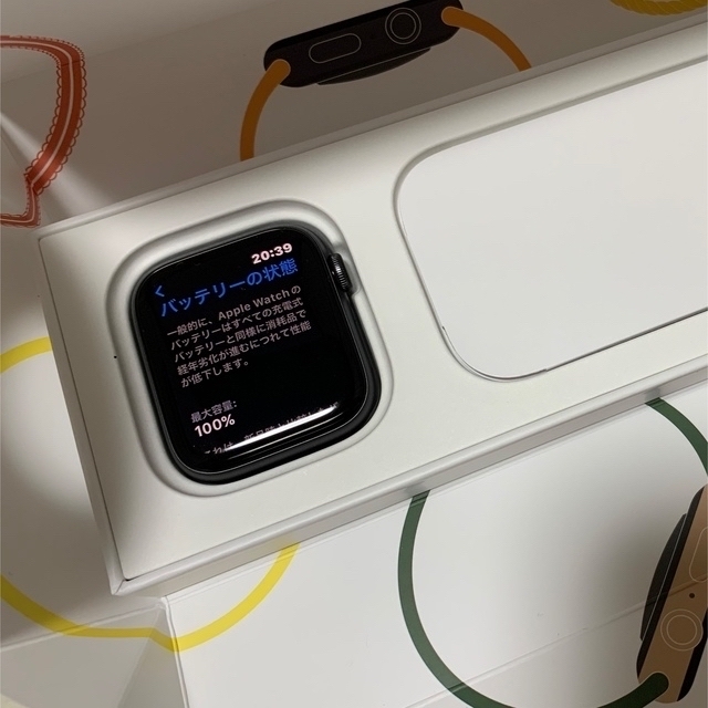 Apple Watch(アップルウォッチ)のApple Watch SE 44mm スペースグレイ メンズの時計(腕時計(デジタル))の商品写真