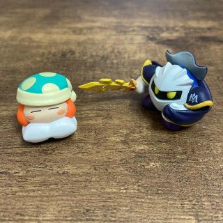 ニンテンドウ(任天堂)の星のカービィ　フィギュアセット(居眠りワドルディ・メタナイト)(キャラクターグッズ)