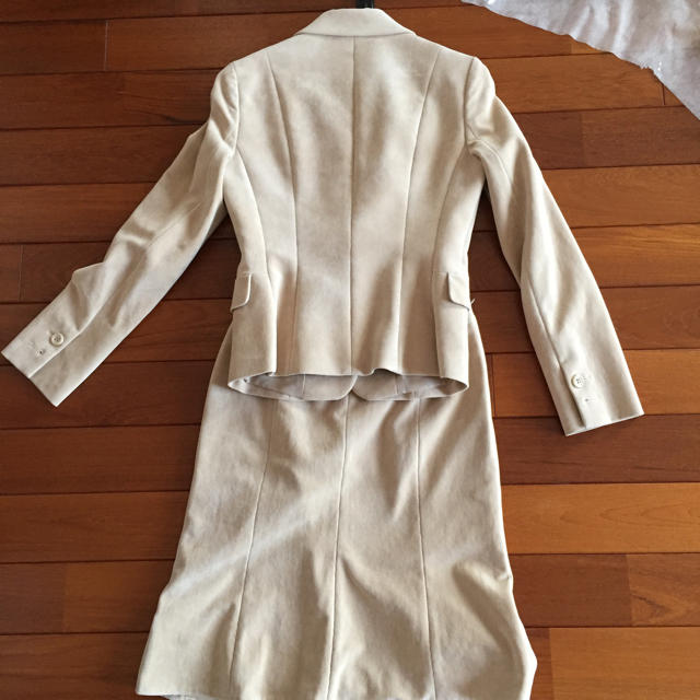 ef-de(エフデ)のエフデ冬物スーツ レディースのフォーマル/ドレス(スーツ)の商品写真