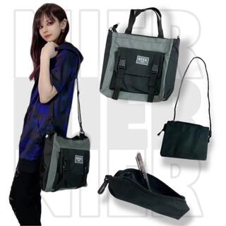 NieR 3WAY TOTE BAG ［サコッシュ&ポーチ付］3点セット ニーア(ショルダーバッグ)