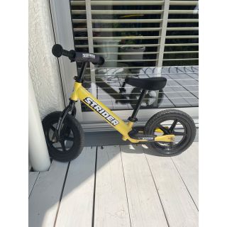 ストライダ(STRIDA)のストライダー　黄色　フットアタッチメント付き(自転車)