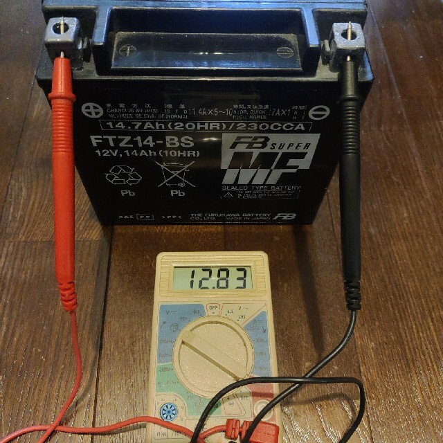 古河電池 ＦＴＺ１４－ＢＳ バッテリー 自動車/バイクのバイク(パーツ)の商品写真