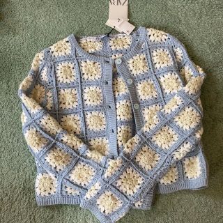 美品　ZARA ザラ　ニット　カーディガン　トップス　ウール　花柄　人気　完売 ZARA（カーディガン）のフリマアイテム一覧