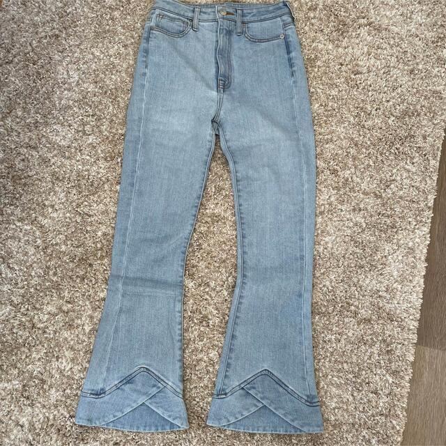 ※最終価格　MEER. V flare skinny denim /SAX レディースのパンツ(デニム/ジーンズ)の商品写真