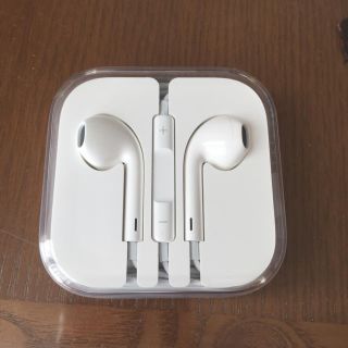 アップル(Apple)のイヤホン(ヘッドフォン/イヤフォン)