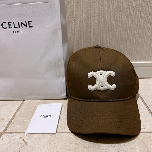 CELINE トリオンフ キャップ ブラウン カーキ色 - キャップ