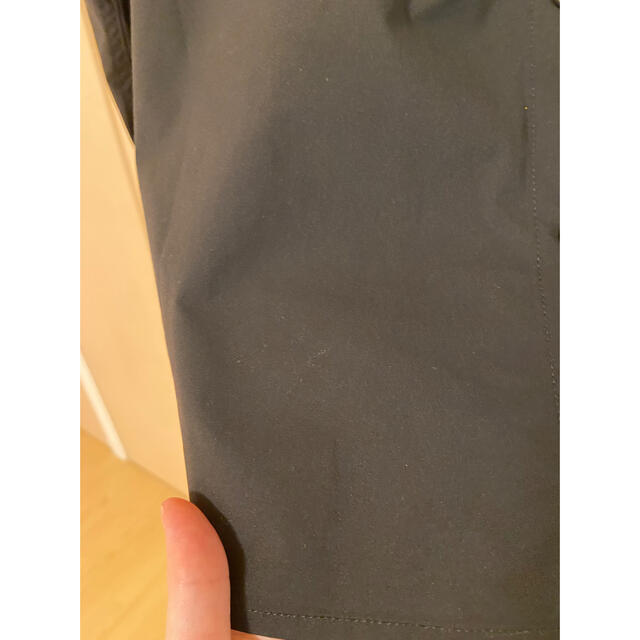 mother(マザー)のFORME 撥水 ビッグシャツ ブラック 2021SS 東原亜希 レディースのトップス(シャツ/ブラウス(長袖/七分))の商品写真