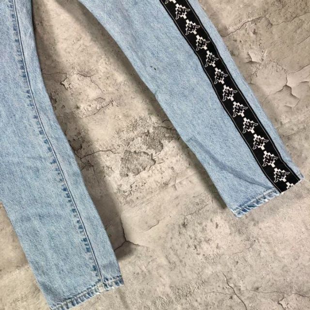 MARCELO BURLON(マルセロブロン)のMARCELO BURLON 『KAPPA BLUEANTIFIT』デニムパンツ メンズのパンツ(デニム/ジーンズ)の商品写真