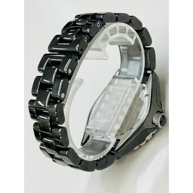 CHANEL(シャネル)のシャネル J12 H0685 38mm ブラックセラミック メンズ自動巻き腕時計 メンズの時計(腕時計(アナログ))の商品写真