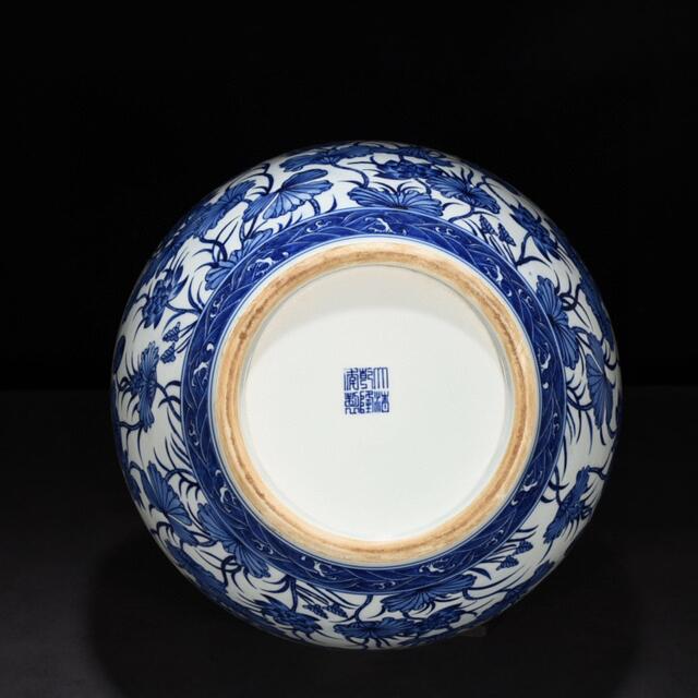 清乾隆 青花 染付 蓮花紋 貫耳瓶 中国美術 高さ60CM 横37CM 6
