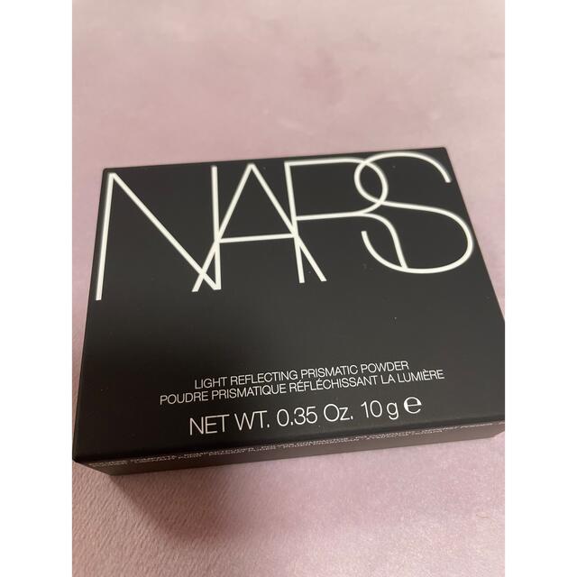 NARS(ナーズ)のNARS ライトリフレクティングセッティングパウダー プレスト N コスメ/美容のベースメイク/化粧品(フェイスパウダー)の商品写真