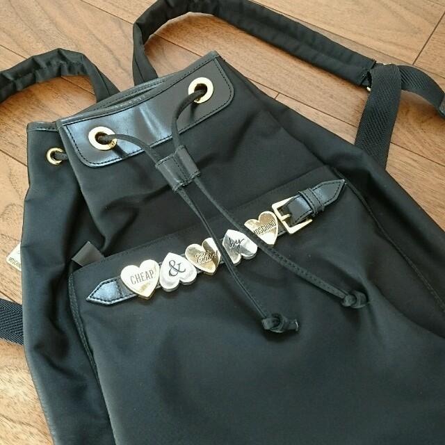 MOSCHINO(モスキーノ)のゆずたん様 専用✡﻿モスキーノ 大きいサイズ リュック レディースのバッグ(リュック/バックパック)の商品写真