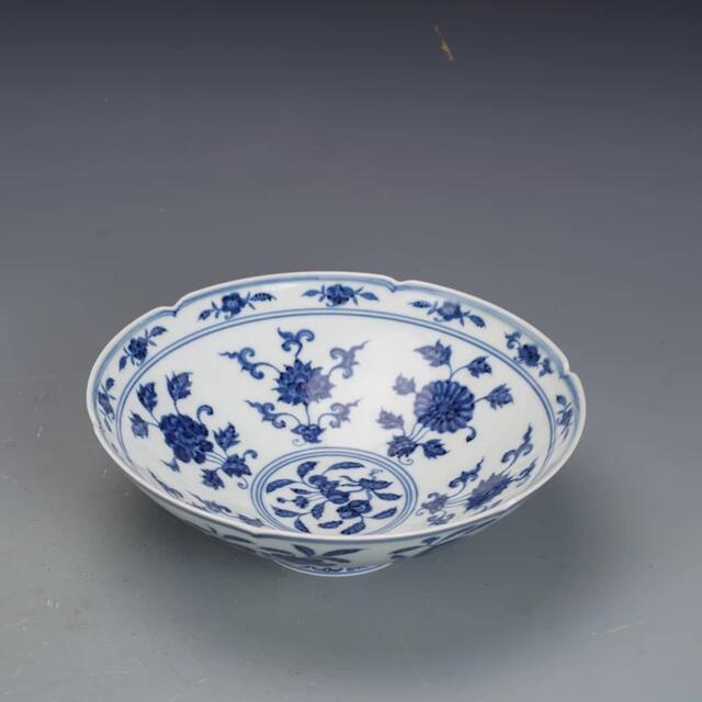 古美術 明宣徳 青花 花果紋碗 高さ7.5CM 横22.5CM 【爆売り!】 24402