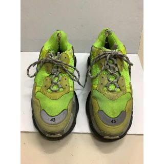 バレンシアガ(Balenciaga)のバレンシアガ　トリプルSスニーカー　r221(スニーカー)